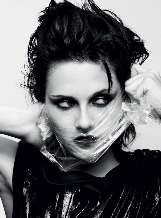   (Kristen Stewart)  -  /  - 87