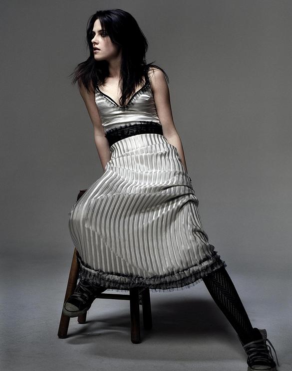   (Kristen Stewart)  -  /  - 108