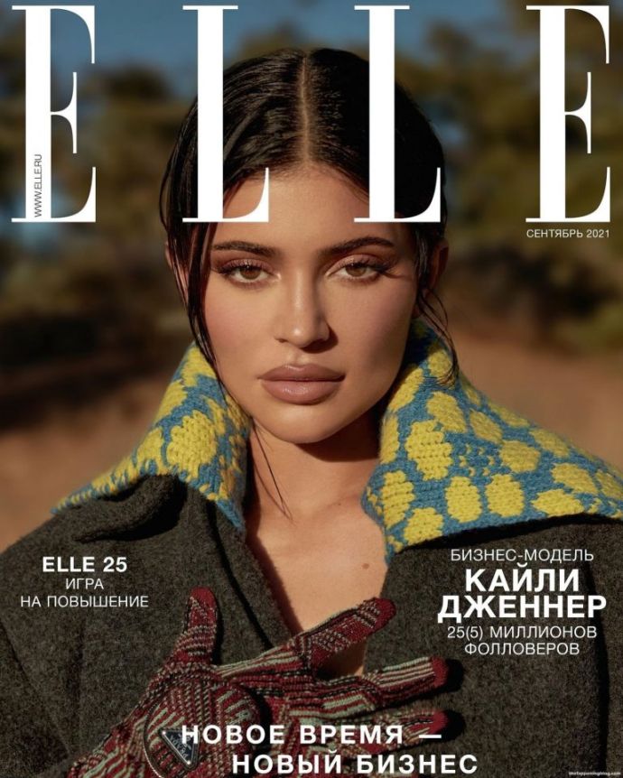   (Kylie Jenner) -  (     ) /  - 28