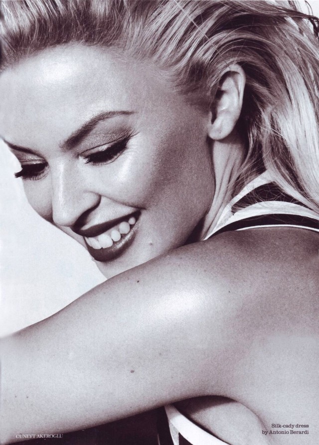 Kylie Minogue Photo (  ) , ,  /  - 76