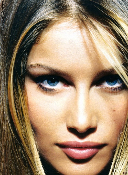 Laetitia Casta Photo (  ) ,  /  - 57