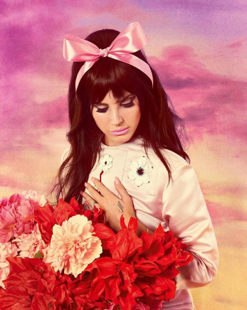 Lana Del Rey Photo (   )  , - /  - 60