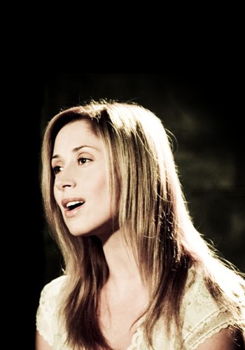 Lara Fabian Photo (  )    /  - 10