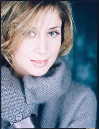 Lara Fabian Photo (  )    /  - 34