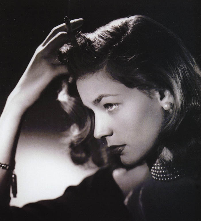 Lauren Bacall Photo (  )  , ,  /  - 3