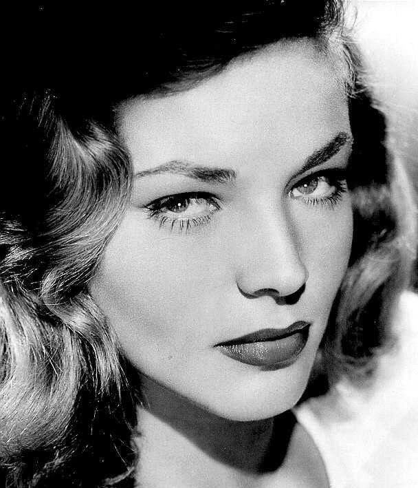 Lauren Bacall Photo (  )  , , 