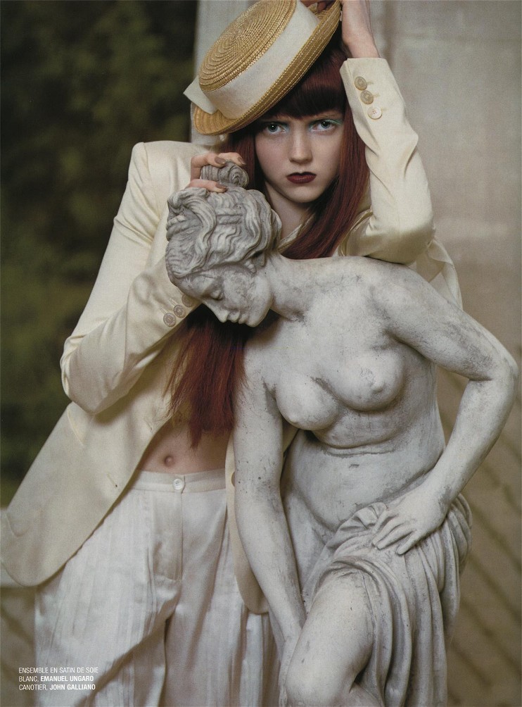 Lily Cole Photo (  )   /  - 13