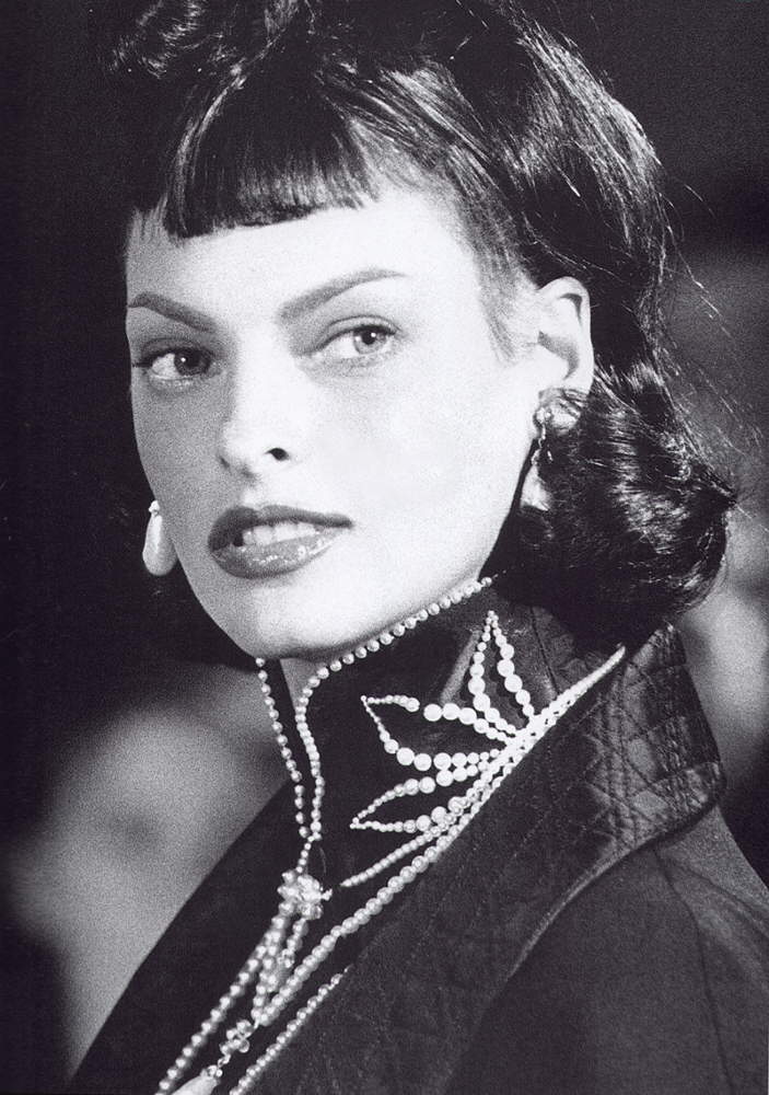 Linda Evangelista Photo (  )   -  