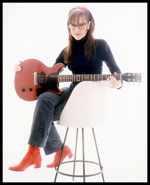 Lisa Loeb Photo (  )   /  - 12