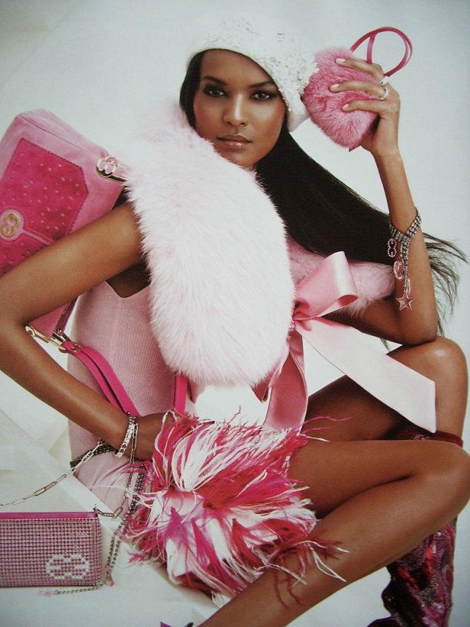 Liya Kebede Photo (  )    /  - 27