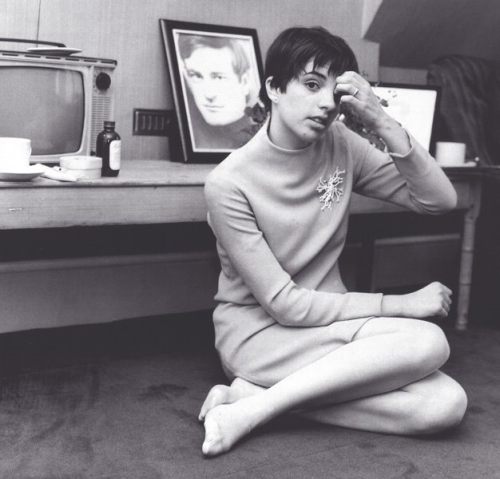 Liza Minnelli Photo (  )  ,  /  - 9