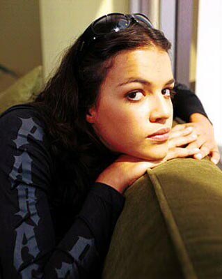   (Michelle Rodriguez)  -  /  - 34