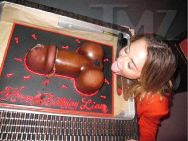   (Miley Cyrus)  -     /  - 117