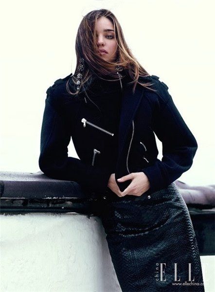 Miranda Kerr Photo (  )   /  - 202