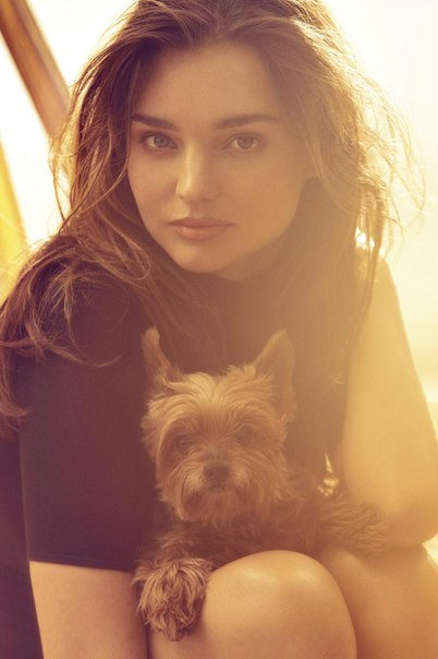 Miranda Kerr Photo (  )   /  - 207