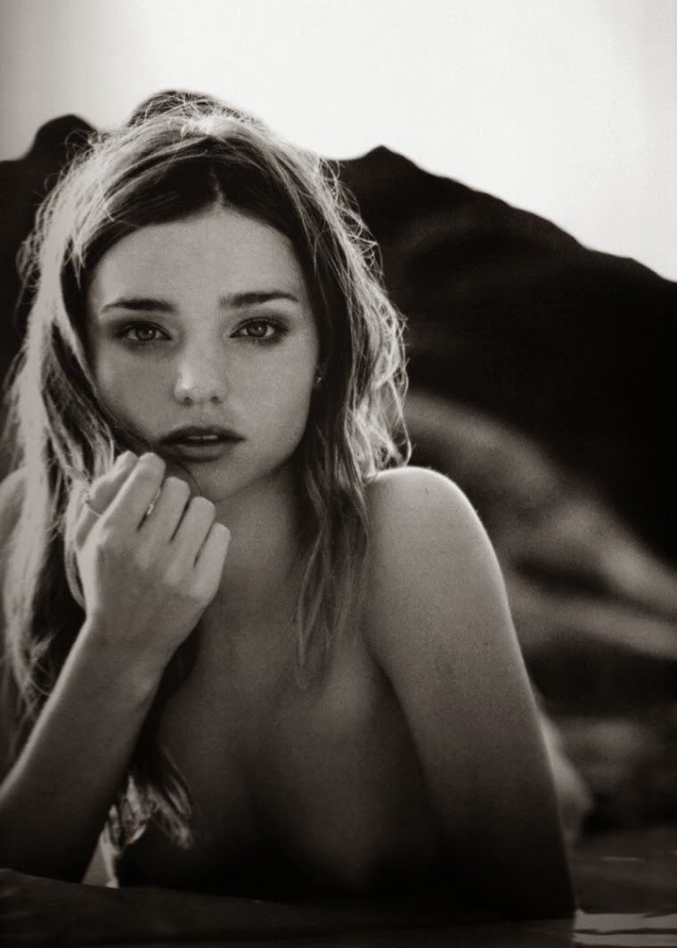 Miranda Kerr Photo (  )   /  - 288