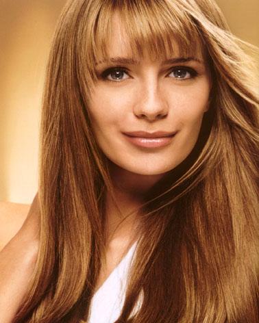 Mischa Barton Photo (  )   /  - 74