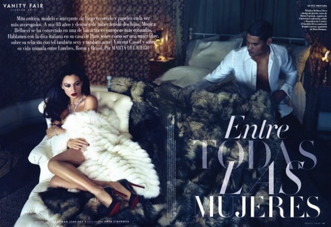 Monica Bellucci Photo (  )   /  - 52
