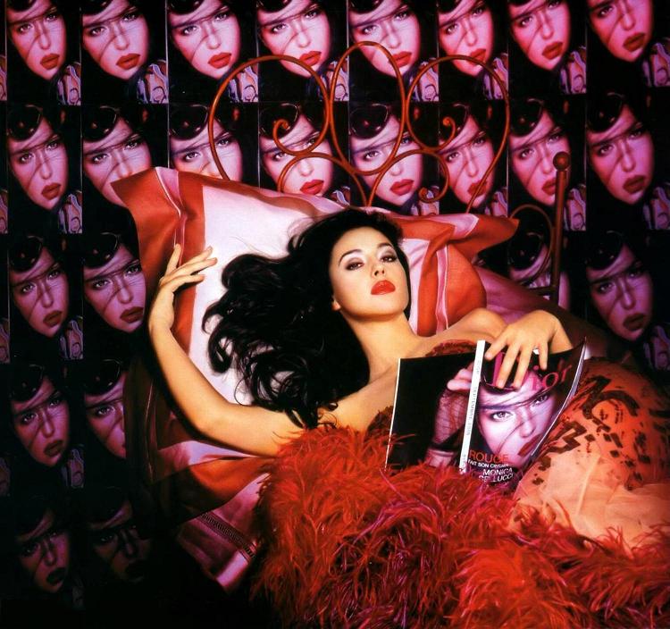 Monica Bellucci Photo (  )   /  - 65