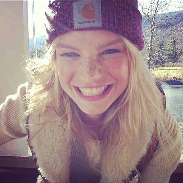 Nadine Leopold Photo (  )   /  - 69