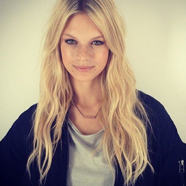 Nadine Leopold Photo (  )   /  - 73