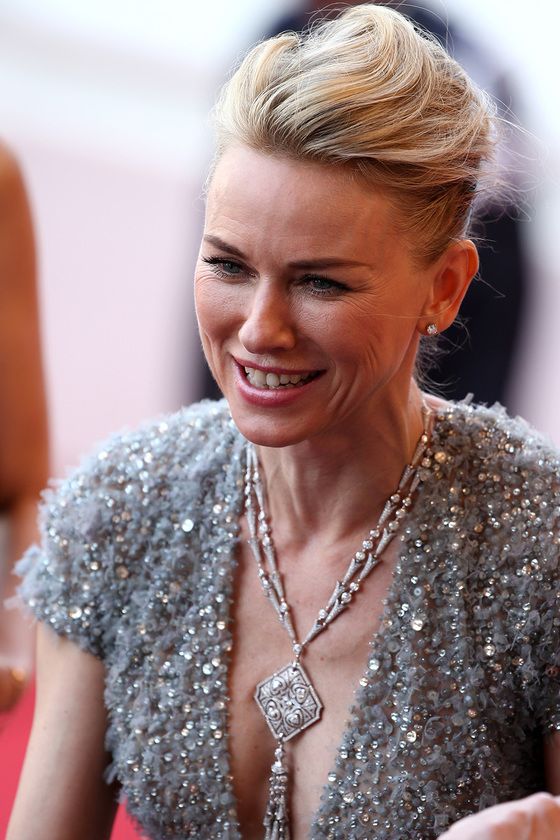 Naomi Watts Photo (  )   /  - 2