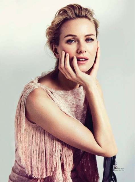 Naomi Watts Photo (  )   /  - 15