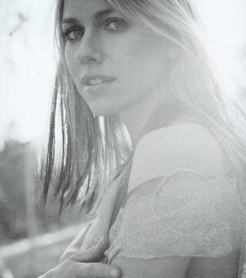 Naomi Watts Photo (  )   /  - 57