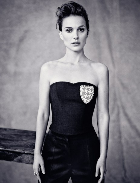 Natalie Portman Photo (  )   /  - 11