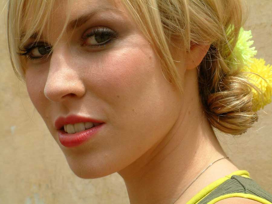 Natasha Bedingfield Photo (  )   /  - 13