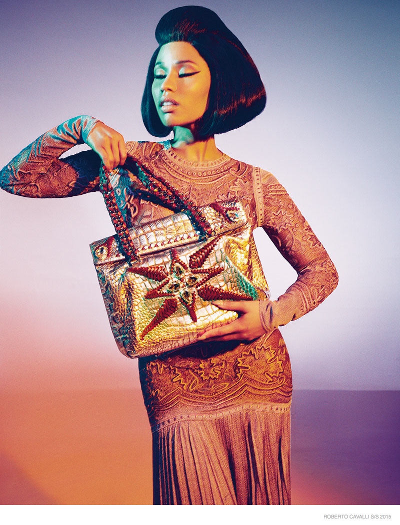 Nicki Minaj Photo (  )   /  - 16