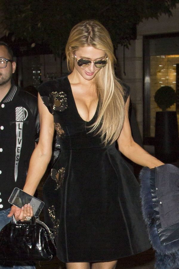 Paris Hilton Photo (  )  , ,  , /  - 16