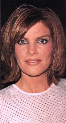 Rene Russo Photo (  )    /  - 9