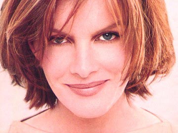 Rene Russo Photo (  )    /  - 23