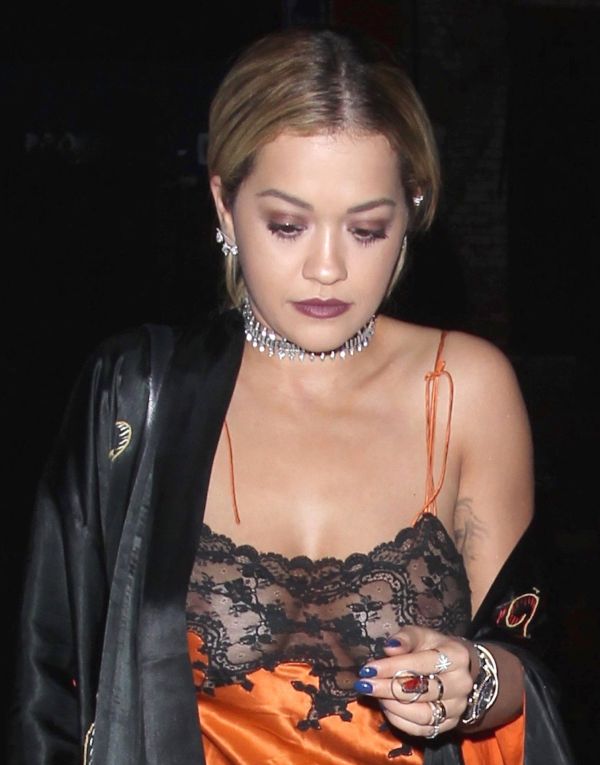 Rita Ora Photo (  )   /  - 34