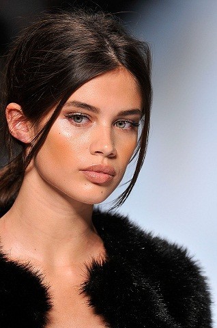 Sara Sampaio Photo (  )   /  - 104