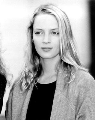 Uma Thurman Photo (  )   /  - 77