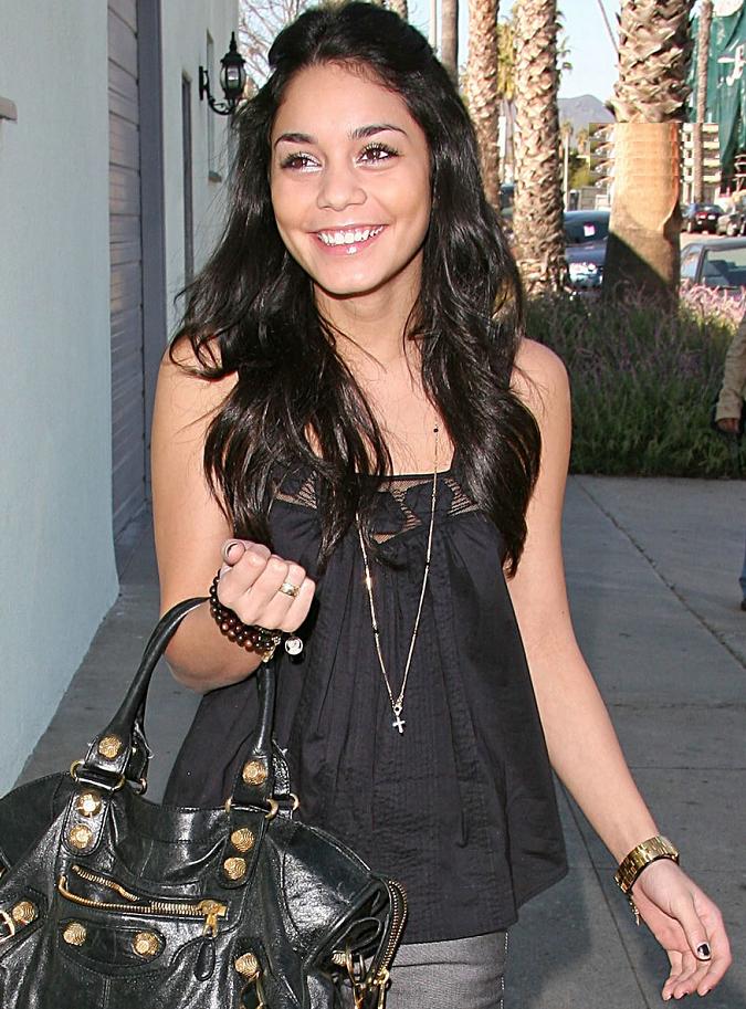 Vanessa Hudgens Photo (  )   /  - 78