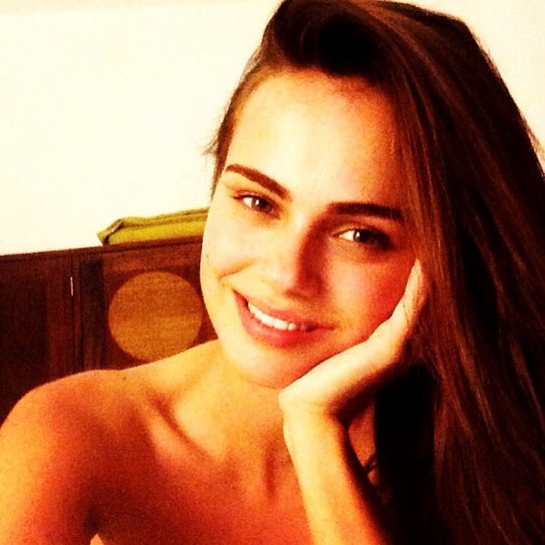  (Xenia Deli)  - ,  62-    /  - 247