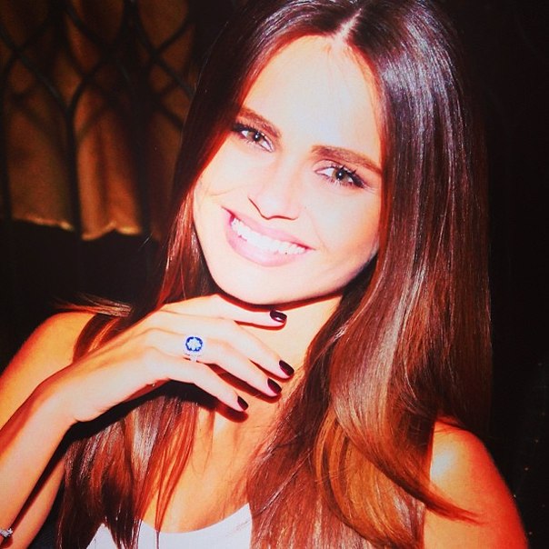   (Xenia Deli)  - ,  62-    /  - 248