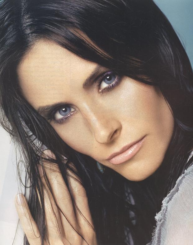 Courteney Cox ( ) /  - 2