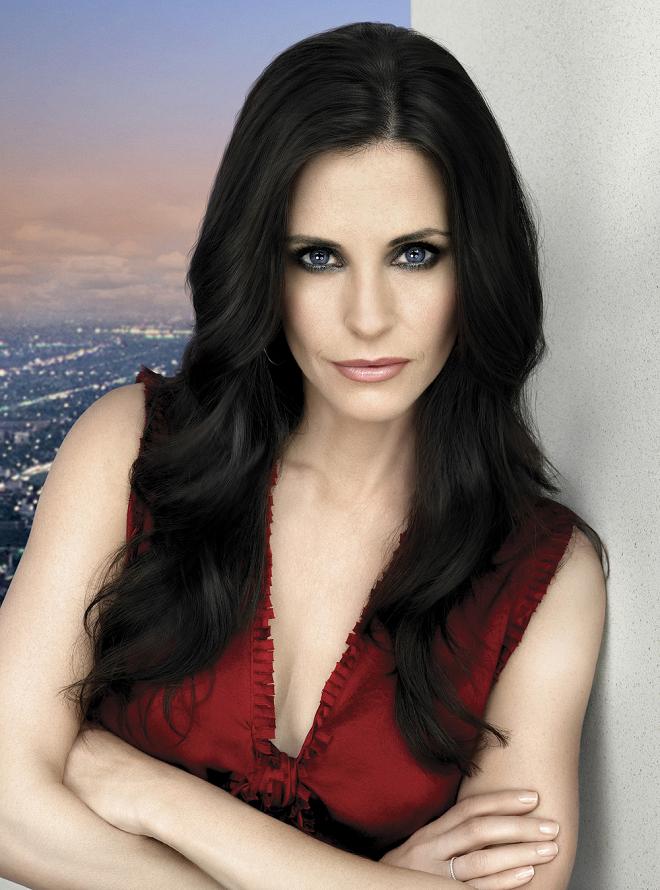 Courteney Cox ( ) /  - 34