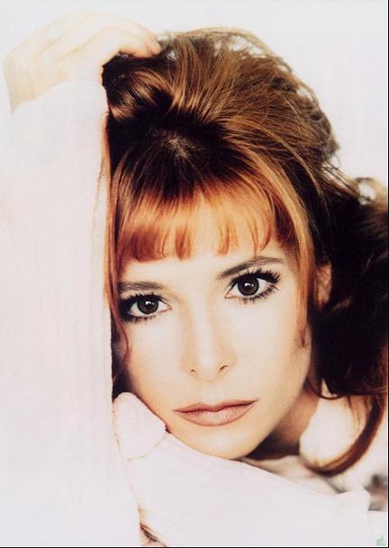 Mylene Farmer Photo (  )   /  - 36