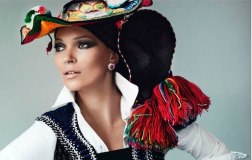 Британская модель Кейт Мосс в образе жительницы Перу для Vogue Paris
