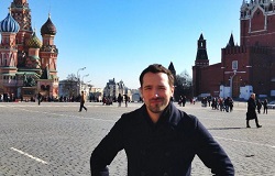 Лидер группы PlomBear Дмитрий Асташенок выразил песней свое отношение к ситуации на Украине