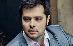 Вадим Азарх Фото (Vadim Azarh Photo) певец, композитор, продюсер из Санкт-Петербурга, участник проекта Голос2