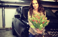 Екатерина Малафеева лишилась дорого автомобиля Range Rover