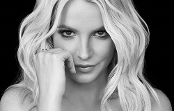 Бритни Спирс выпустила новую фотосессию в преддверии выхода альбома Britney Jean