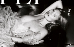 Рекорсменка Кейт Мосс снялась для британского номера Vogue