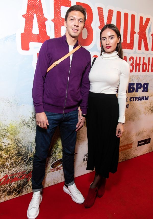 , Ella Original, , , , ,       08.10.19 /  - 26